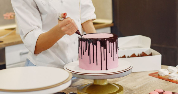 How a Pastry Chef Course Prepares You for a Culinary Career?