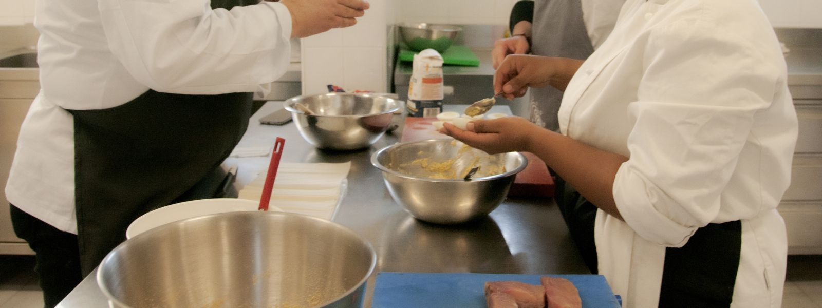 Top 5 Cooking Schools in India for Culinary Enthusiasts